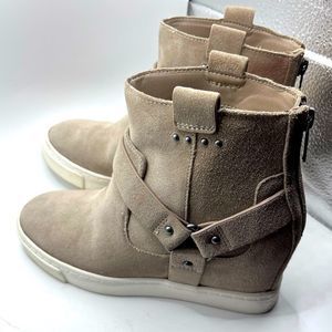 ‎GIANNI BINI HIDDEN WEDGE BOOTIES